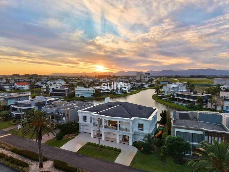 A melhor mansão à venda no condomínio Enseada: 5ª foto da galeria de imagens do imóvel