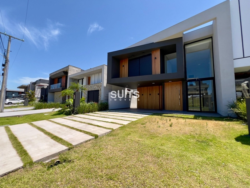 Excelente sobrado à venda no condomínio Sunset: 1ª foto da galeria de imagens do imóvel