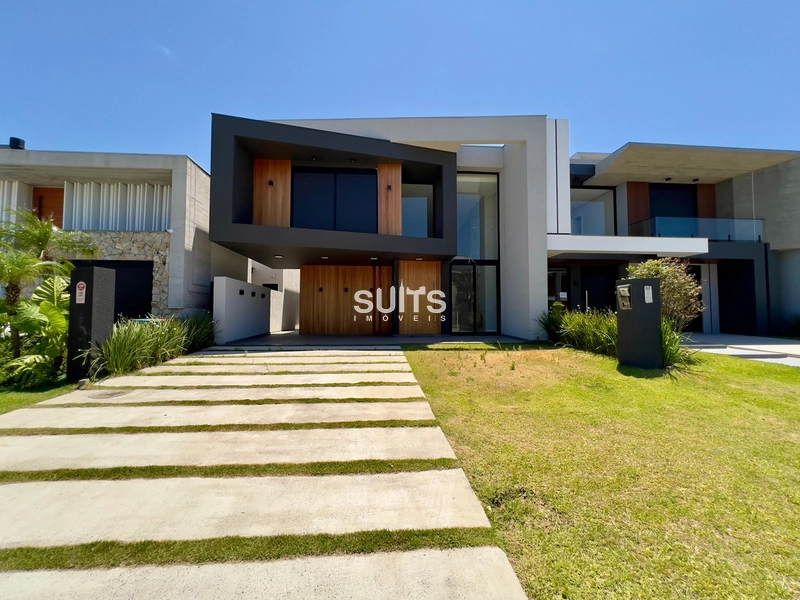 Excelente sobrado à venda no condomínio Sunset: 3ª foto da galeria de imagens do imóvel