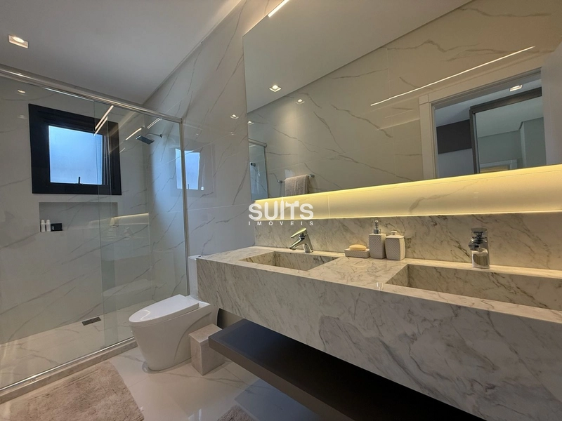 Excelente sobrado nas margens do lago no condomínio Sense: 24ª foto da galeria de imagens do imóvel