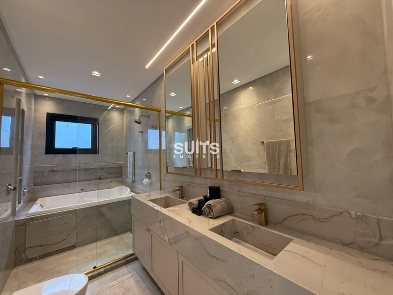 Excelente sobrado nas margens do lago no condomínio Sense: 34ª foto da galeria de imagens do imóvel