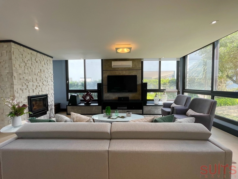 Sobrado finamente mobiliado e decorado no Condomínio Playa Vista: 8ª foto da galeria de imagens do imóvel