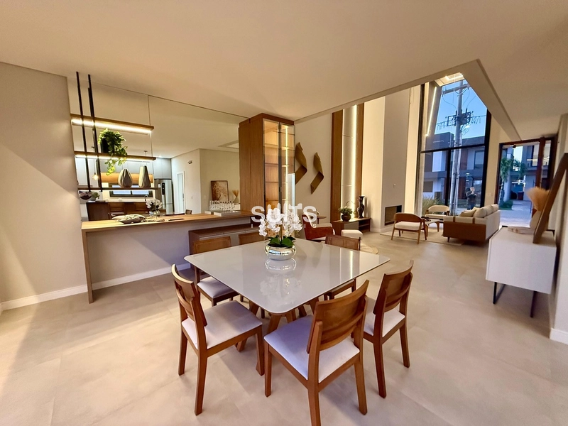 Lindo sobrado à venda no condomínio Sunset: 8ª foto da galeria de imagens do imóvel