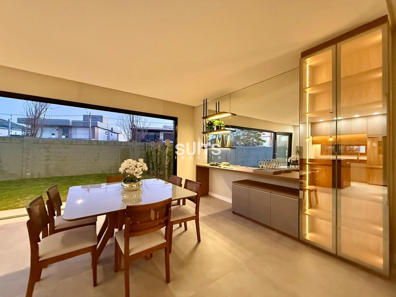 Lindo sobrado à venda no condomínio Sunset: 10ª foto da galeria de imagens do imóvel