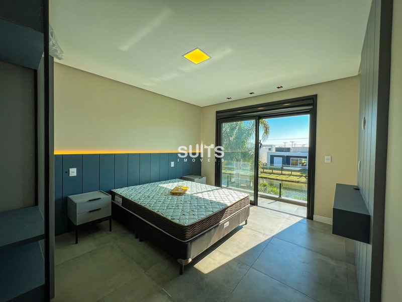 Lindo sobrado beira lago no condomínio Riviera: 22ª foto da galeria de imagens do imóvel