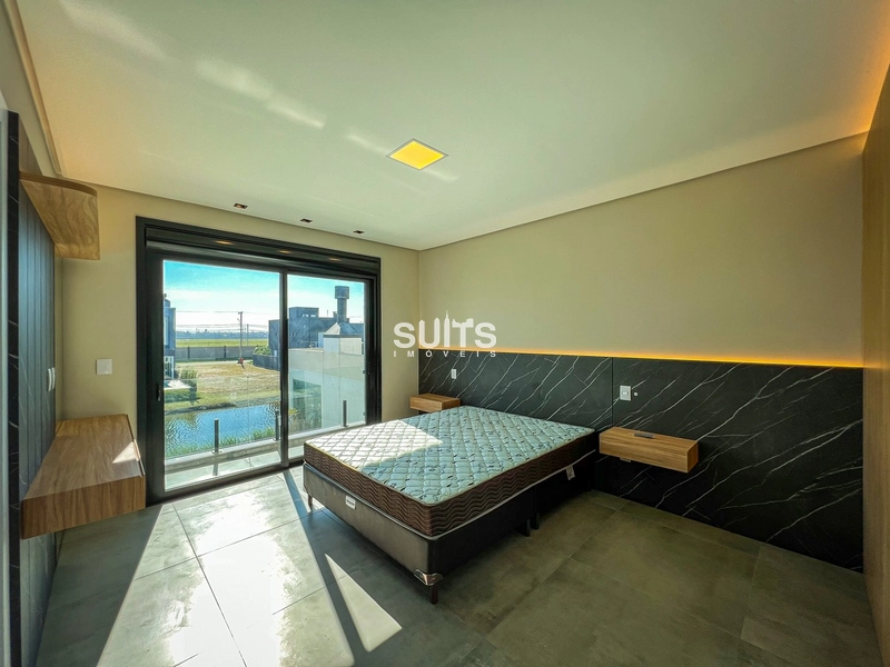 Lindo sobrado beira lago no condomínio Riviera: 26ª foto da galeria de imagens do imóvel