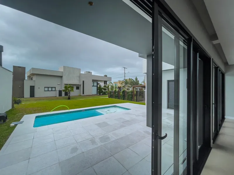 Lindo Sobrado com ótimo custo beneficio no cond. Riviera em Xangri-Lá: 13ª foto da galeria de imagens do imóvel