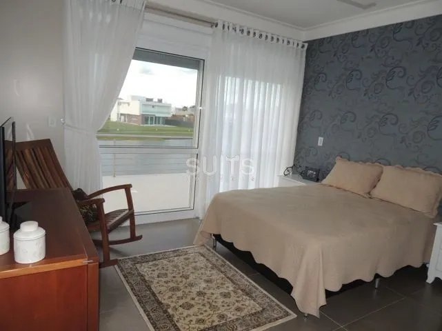 Sobrado beira lago no cond. Ventura: 12ª foto da galeria de imagens do imóvel