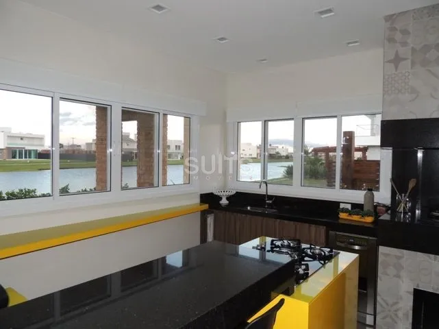 Sobrado beira lago no cond. Ventura: 7ª foto da galeria de imagens do imóvel