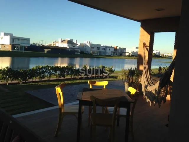 Sobrado beira lago no cond. Ventura: 20ª foto da galeria de imagens do imóvel