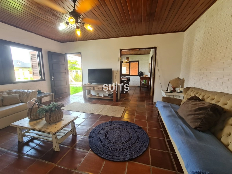 Casa próxima do mar no centro da praia de Xangri-Lá: 5ª foto da galeria de imagens do imóvel