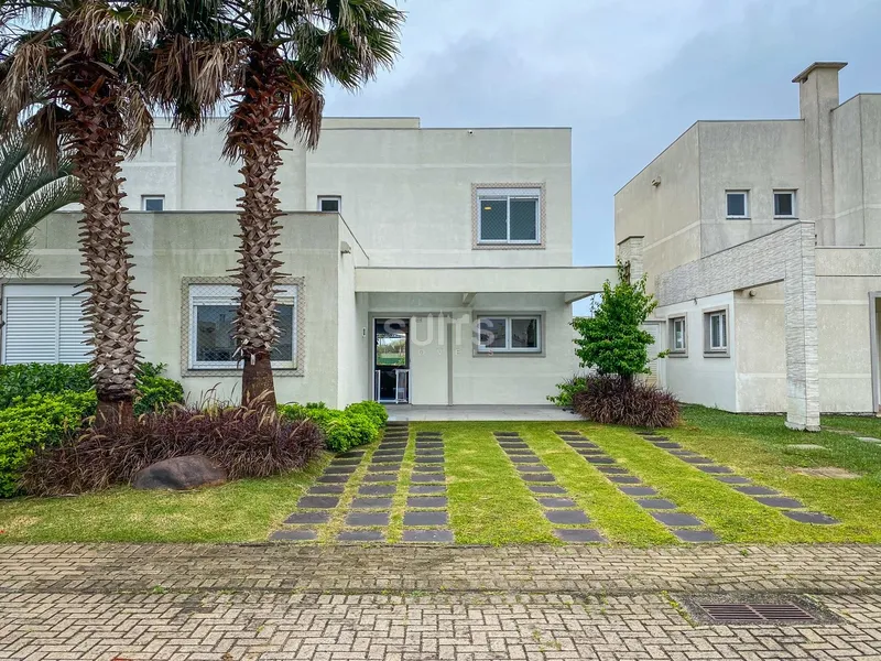 Excelente sobrado beira lago no condomínio Pateo Marbella: 1ª foto da galeria de imagens do imóvel