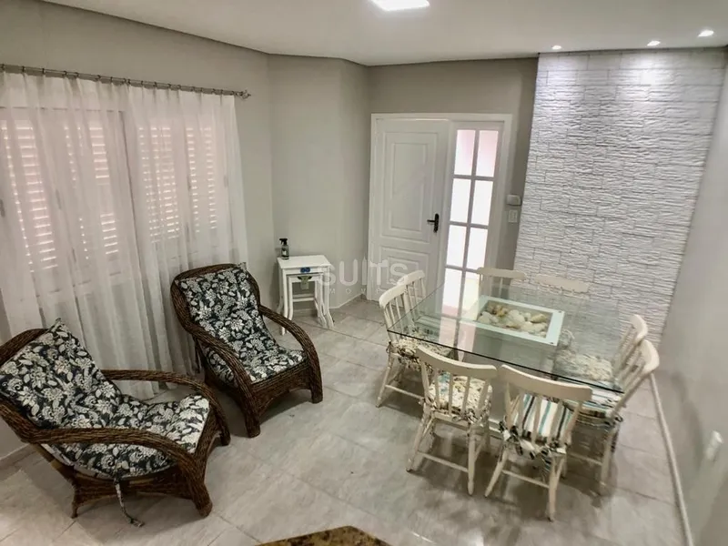 Excelente casa próxima ao mar na praia do Arpoador: 6ª foto da galeria de imagens do imóvel