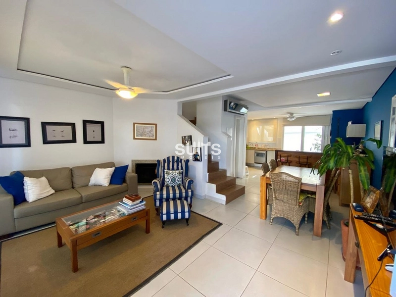 Excelente sobrado à venda no condomínio Pacific: 3ª foto da galeria de imagens do imóvel