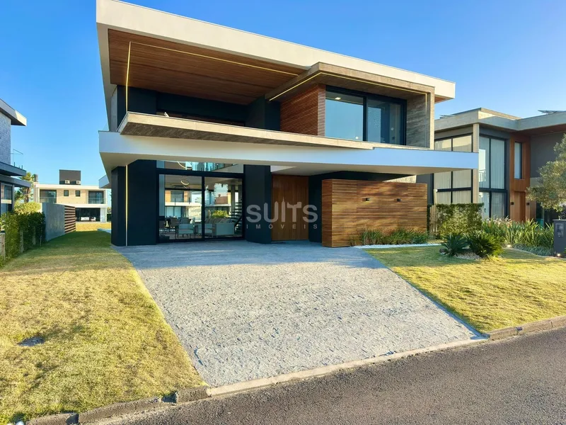 Excelente sobrado beira lago no condomínio Celebration: 1ª foto da galeria de imagens do imóvel