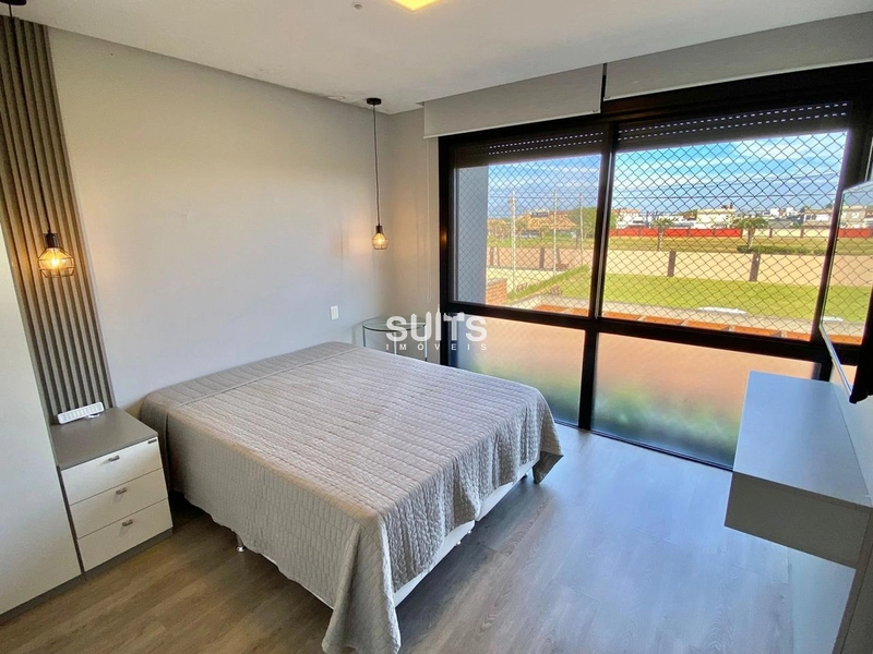 Belíssimo sobrado beira lago à venda no condomínio Riviera: 16ª foto da galeria de imagens do imóvel