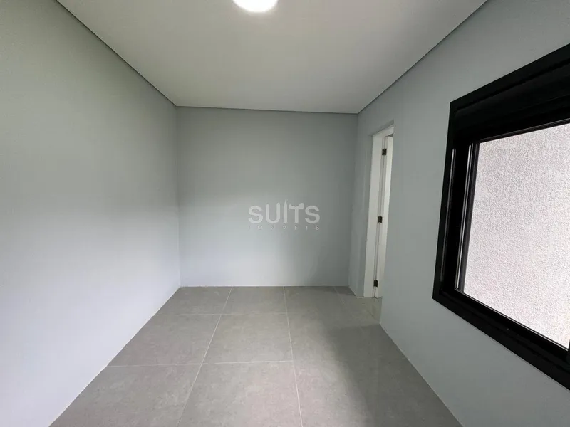 Oportunidade! Casa térrea localizada a poucos metros do mar.: 9ª foto da galeria de imagens do imóvel