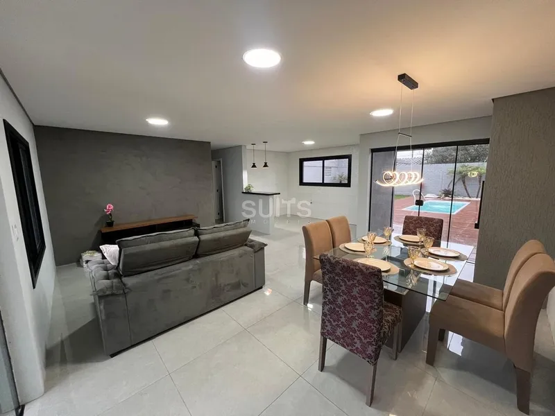 Oportunidade! Casa térrea localizada a poucos metros do mar.: 4ª foto da galeria de imagens do imóvel