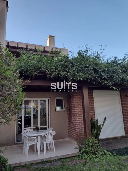 Excelente sobrado á venda no condomínio Las Palmas: 3ª foto da galeria de imagens do imóvel