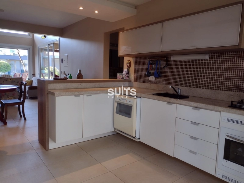 Excelente sobrado á venda no condomínio Las Palmas: 25ª foto da galeria de imagens do imóvel