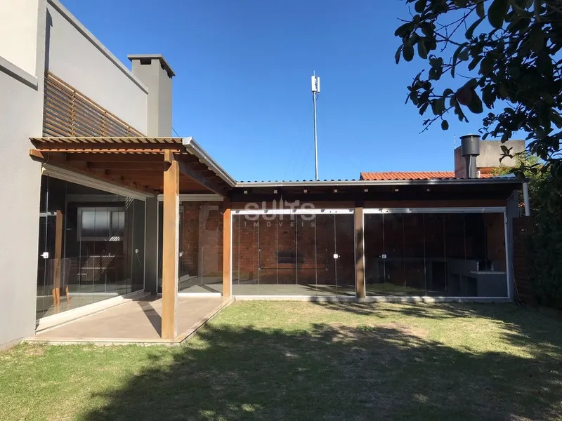 Incrível casa bem localizada na praia de Atlântida: 26ª foto da galeria de imagens do imóvel