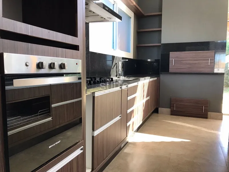 Incrível casa bem localizada na praia de Atlântida: 10ª foto da galeria de imagens do imóvel