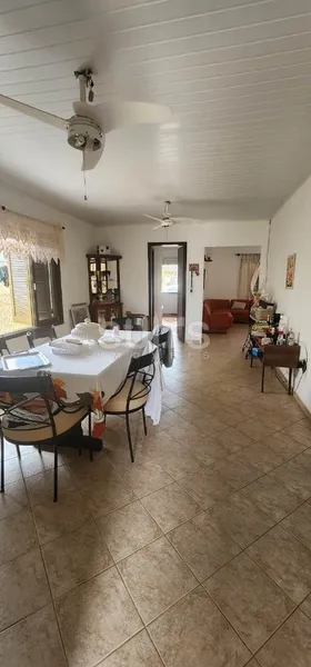 Ótima casa à 01 quadra do mar no centro de Xangri-Lá: 15ª foto da galeria de imagens do imóvel