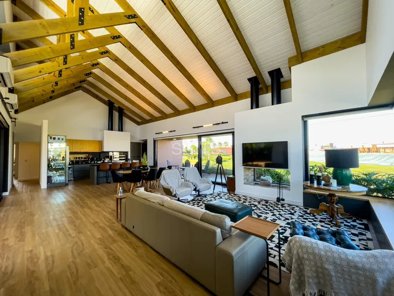 Magnífico sobrado à venda no condomínio Celebration em Xangri-Lá: 8ª foto da galeria de imagens do imóvel