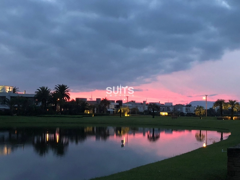 Excelente Sobrado no Condomínio Bosques de Atlântida: 33ª foto da galeria de imagens do imóvel