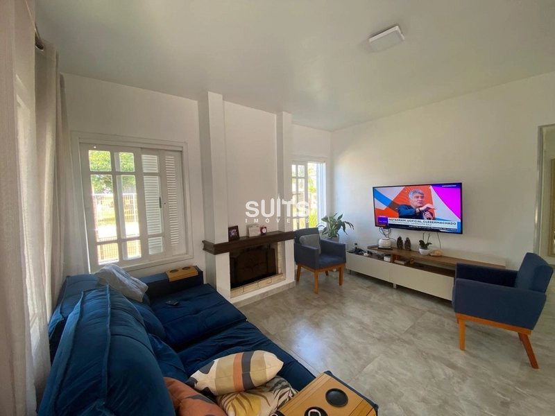 Excelente sobrado à venda no Centro de Xangri-lá: 3ª foto da galeria de imagens do imóvel