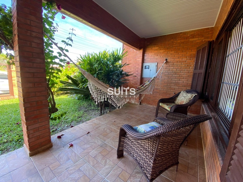 Casa bem localizada próxima ao mar no Centro de Xangri-Lá: 3ª foto da galeria de imagens do imóvel