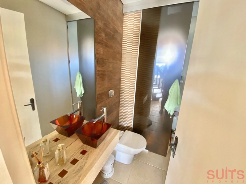 Incrível sobrado com 03 terrenos na praia de Atlântida: 17ª foto da galeria de imagens do imóvel