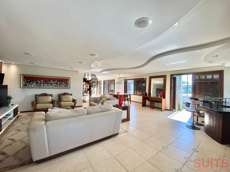 Incrível sobrado com 03 terrenos na praia de Atlântida: 6ª foto da galeria de imagens do imóvel