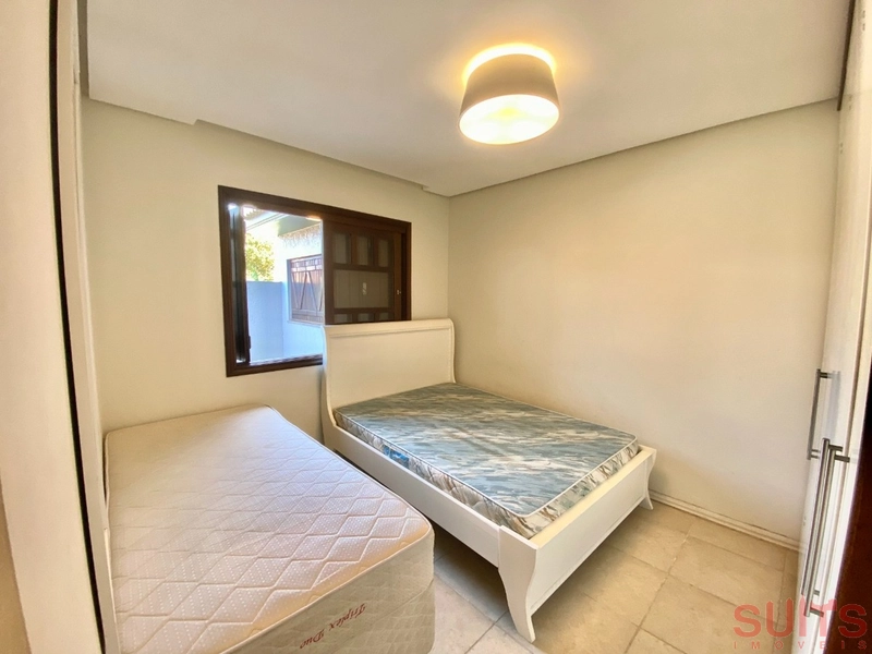 Incrível sobrado com 03 terrenos na praia de Atlântida: 16ª foto da galeria de imagens do imóvel