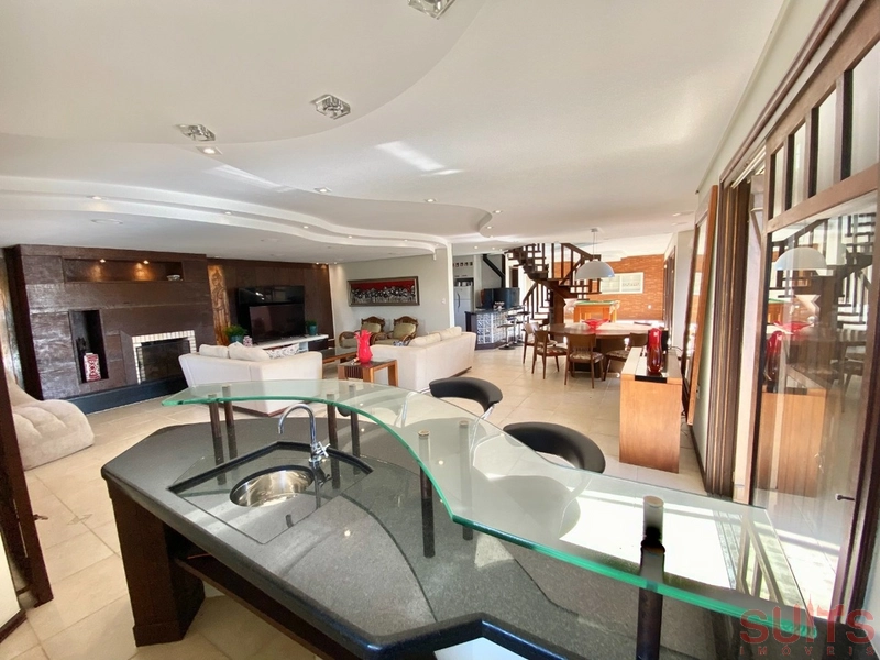 Incrível sobrado com 03 terrenos na praia de Atlântida: 8ª foto da galeria de imagens do imóvel