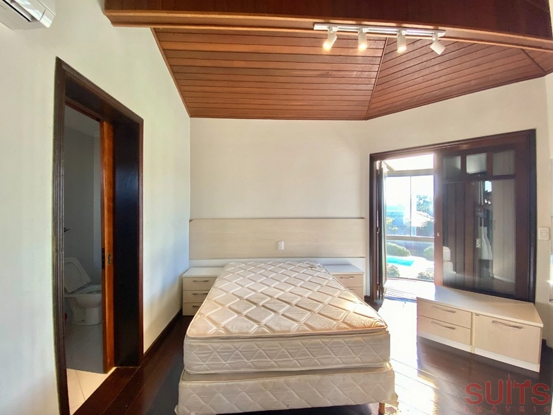 Incrível sobrado com 03 terrenos na praia de Atlântida: 18ª foto da galeria de imagens do imóvel