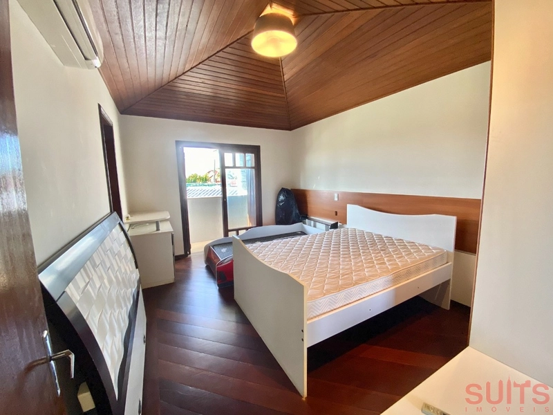 Incrível sobrado com 03 terrenos na praia de Atlântida: 21ª foto da galeria de imagens do imóvel