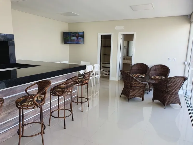 Magnífica casa no Centro de Xangri-Lá junto a todos recursos da praia: 1ª foto da galeria de imagens do imóvel