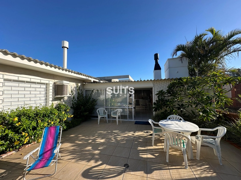 Excelente casa à venda em Atlântida: 2ª foto da galeria de imagens do imóvel