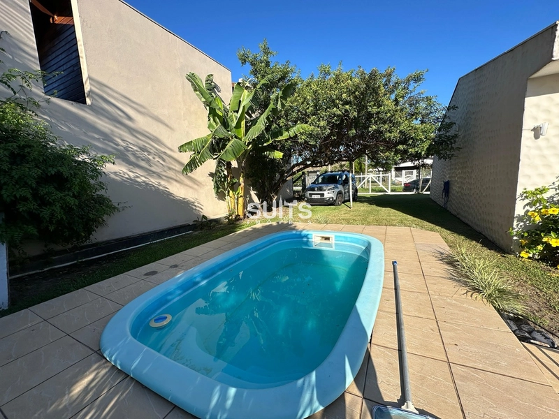 Excelente casa à venda em Atlântida: 3ª foto da galeria de imagens do imóvel