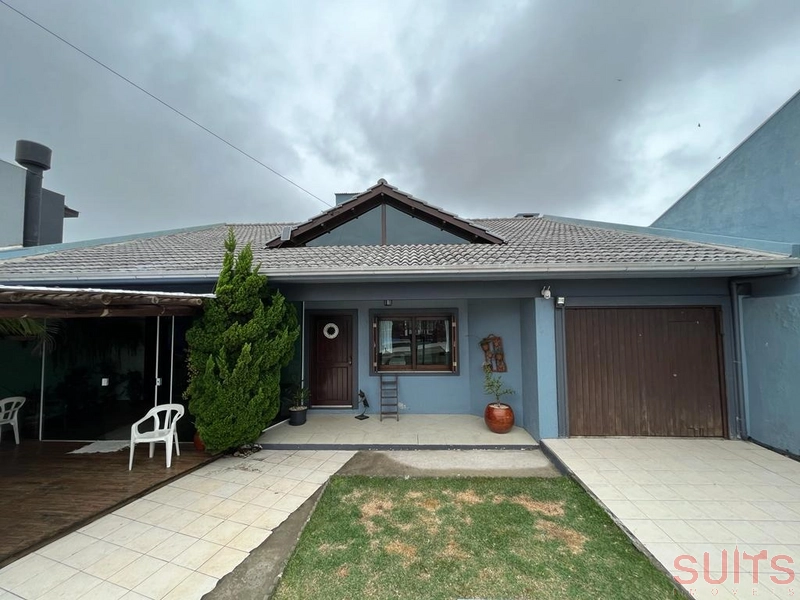 Excelente Sobrado no Centro de Xangri-Lá: 1ª foto da galeria de imagens do imóvel