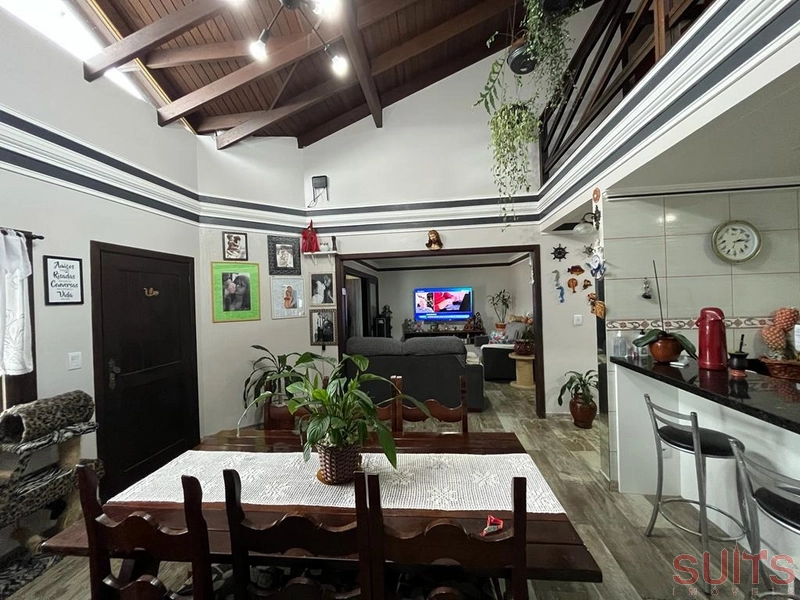 Excelente Sobrado no Centro de Xangri-Lá: 14ª foto da galeria de imagens do imóvel