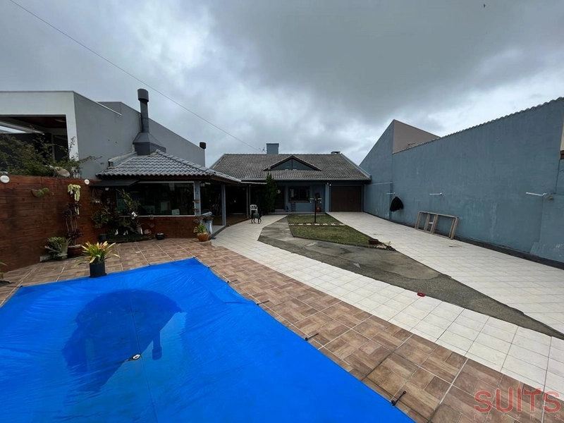 Excelente Sobrado no Centro de Xangri-Lá: 4ª foto da galeria de imagens do imóvel