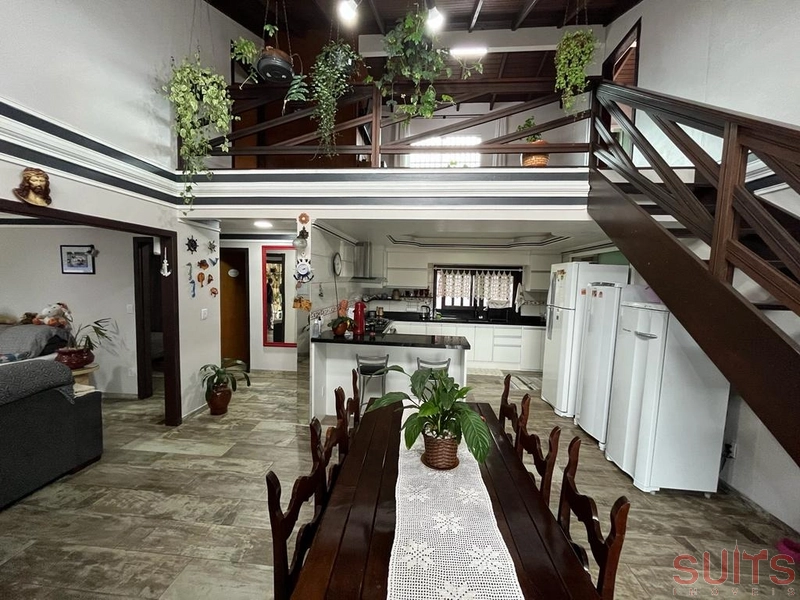 Excelente Sobrado no Centro de Xangri-Lá: 13ª foto da galeria de imagens do imóvel