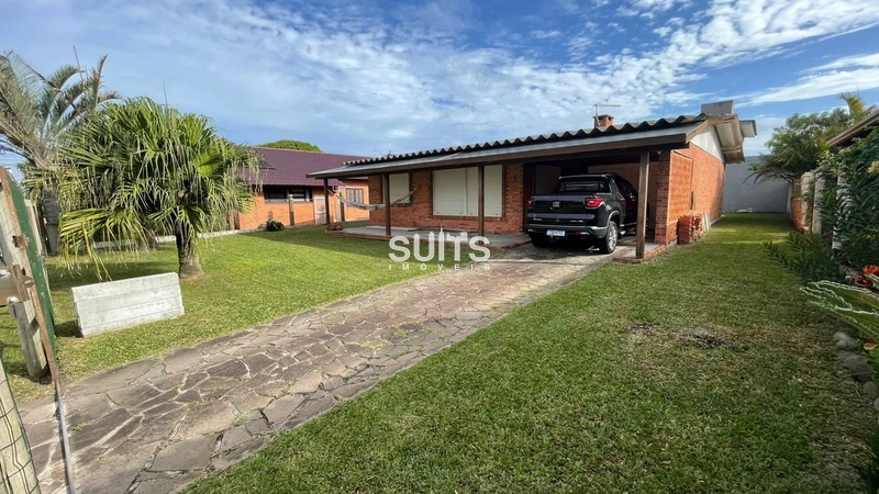 Casa à venda no Centro de Xangri-lá: 1ª foto da galeria de imagens do imóvel