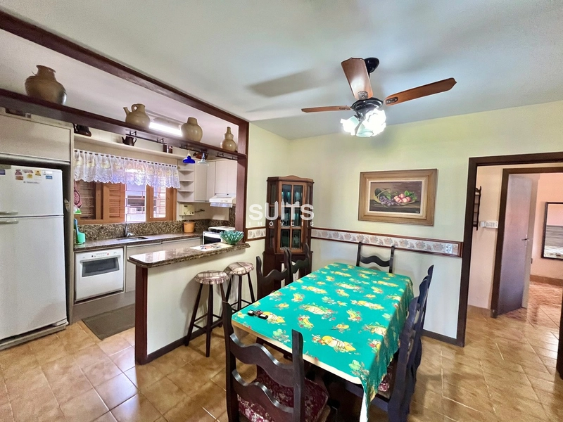 Casa com 02 terrenos no centro de Xangri-lá: 11ª foto da galeria de imagens do imóvel