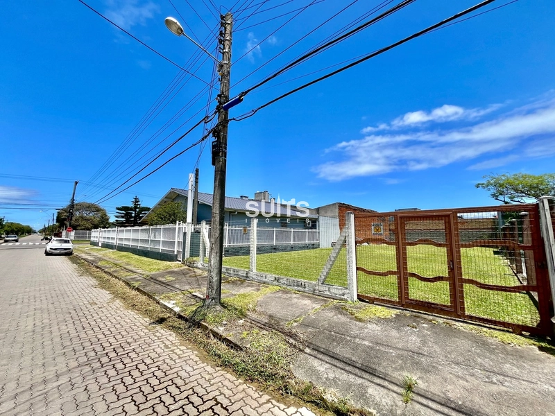 Casa com 02 terrenos no centro de Xangri-lá: 30ª foto da galeria de imagens do imóvel