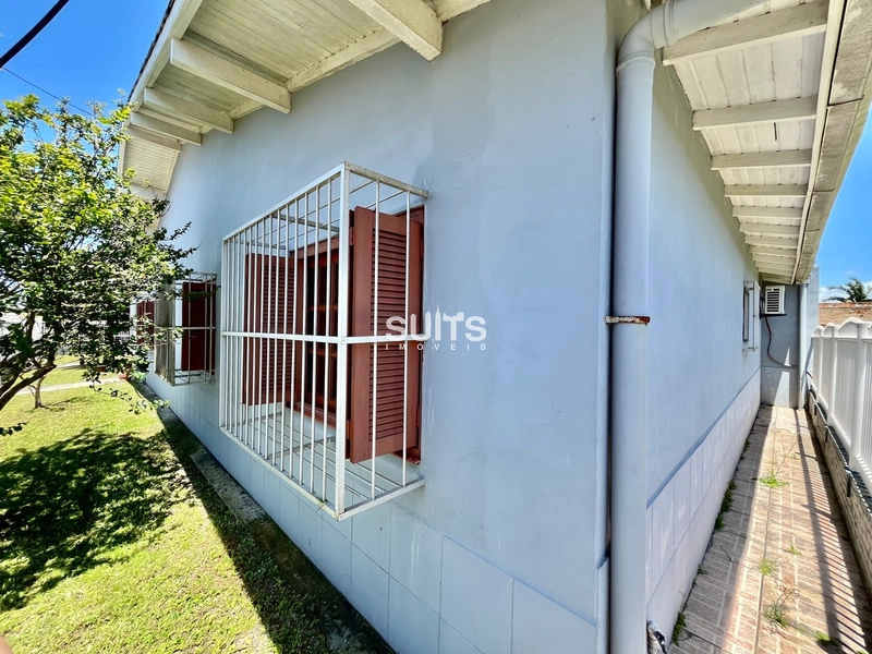 Casa com 02 terrenos no centro de Xangri-lá: 27ª foto da galeria de imagens do imóvel