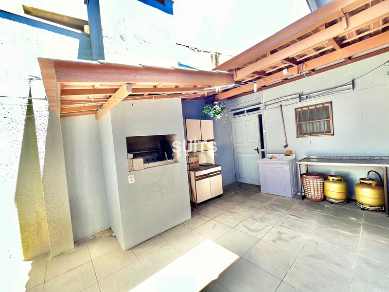 Casa com 02 terrenos no centro de Xangri-lá: 28ª foto da galeria de imagens do imóvel