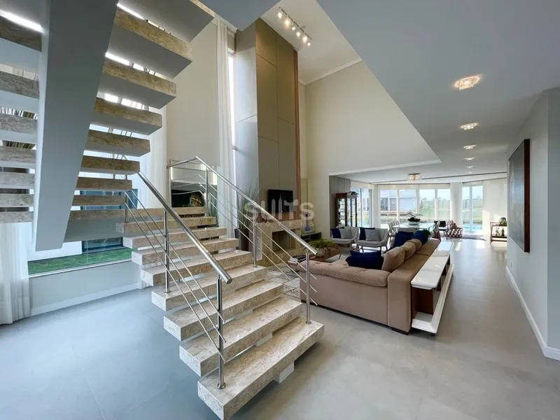 Lindo Sobrado no Condomínio Riviera, mobiliado e decorado: 5ª foto da galeria de imagens do imóvel